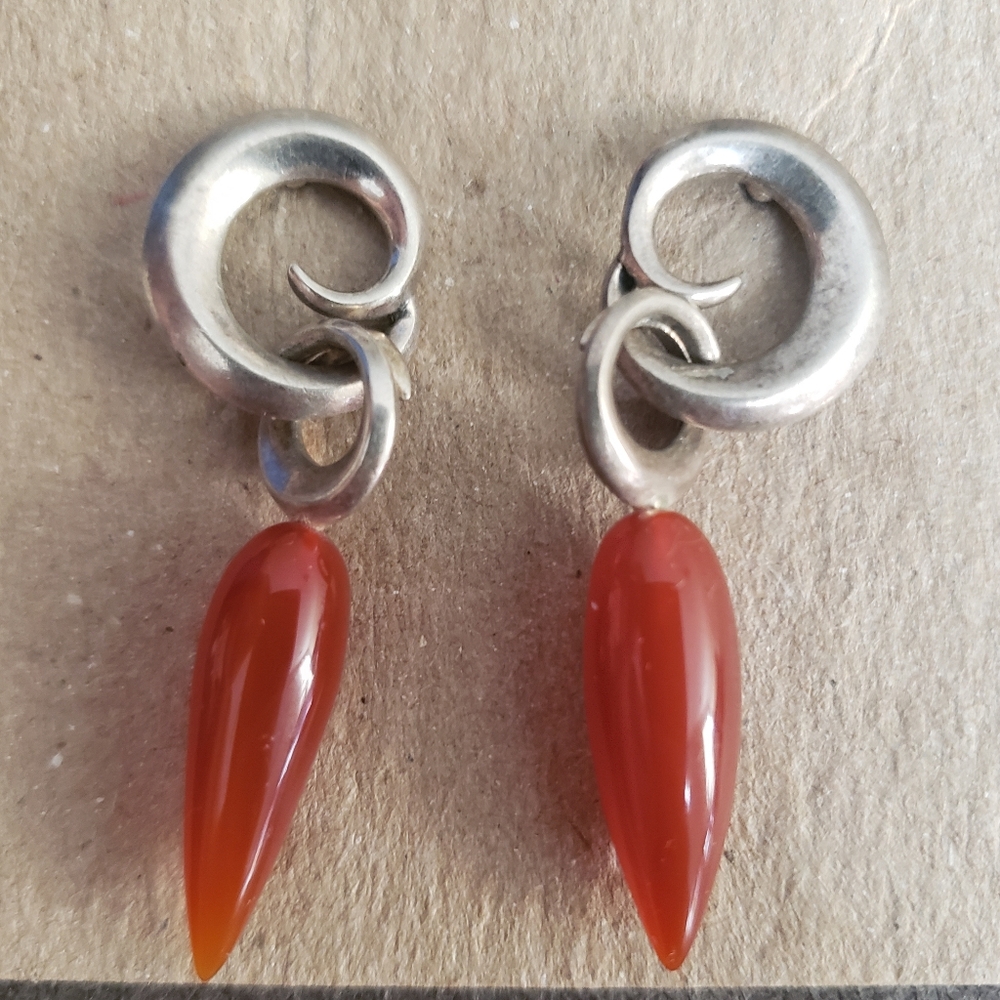 SOLD Ann King Luna Teardrop Unique Vintage Carnelian Dangle Earrings - Picture 9 of 11